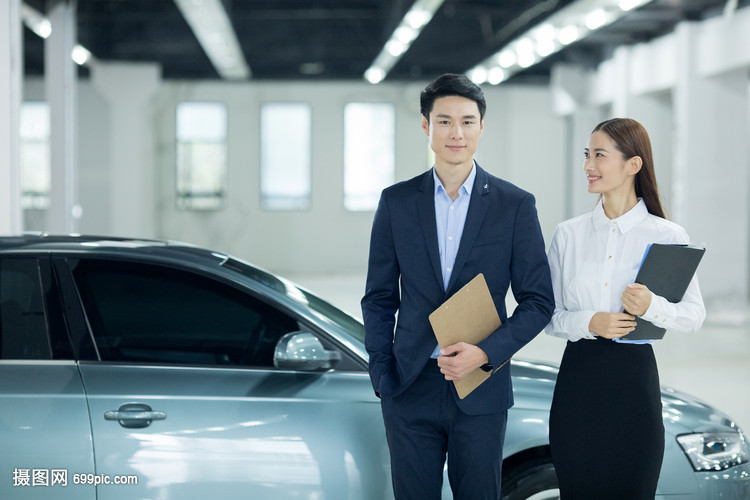 汽車服務人員銷售 提升汽車銷售能力的關(guān)鍵策略